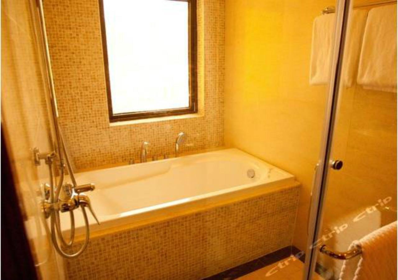 Century Grand Hotel Sanya Bagian luar foto