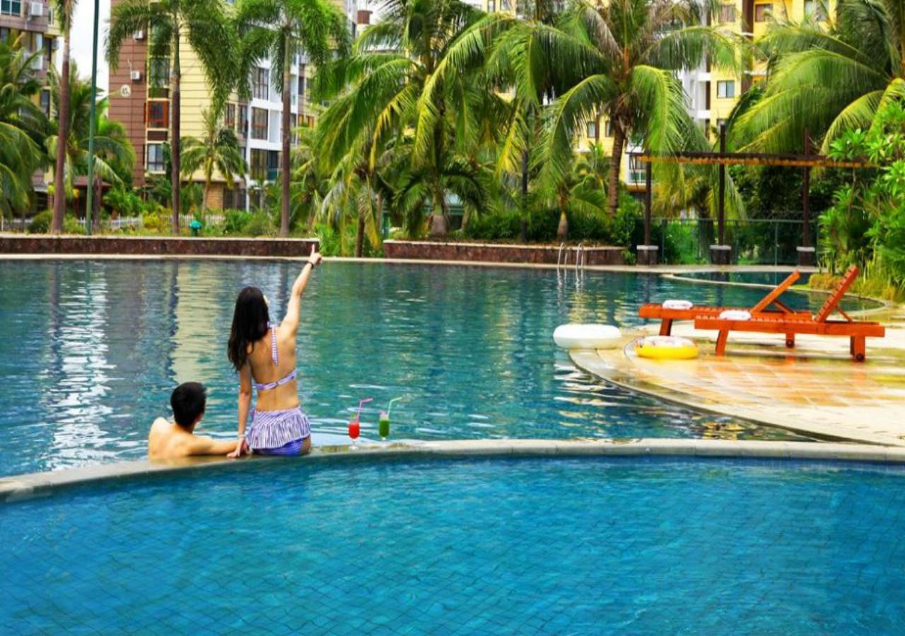 Century Grand Hotel Sanya Bagian luar foto